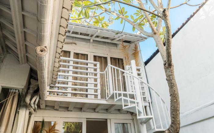 Villa Helenia Canggu, 3BR Pool,  4Mins to FINNS