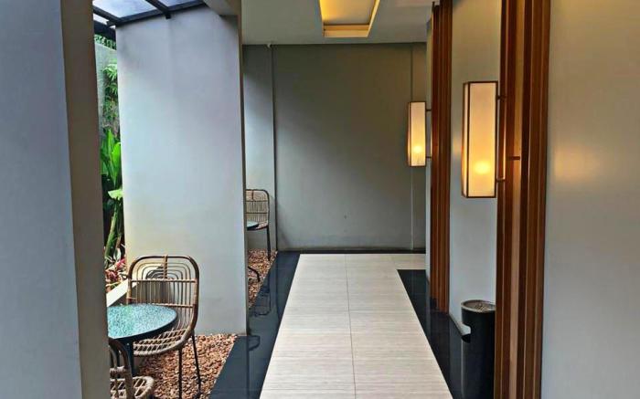 Adotel Hotel