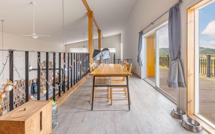 Ganghwado Labyrinthos Companimal Pension