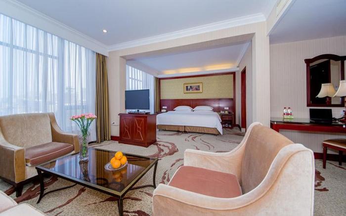 Vienna Hotel Xiangyang Zhongyuan Road