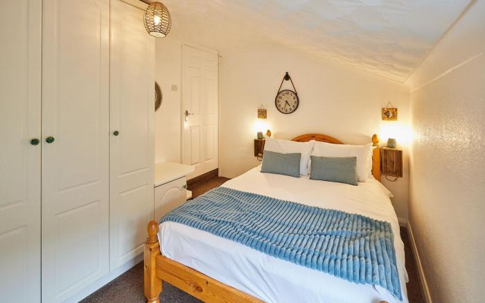 Host & Stay | Beachcomber Cottage