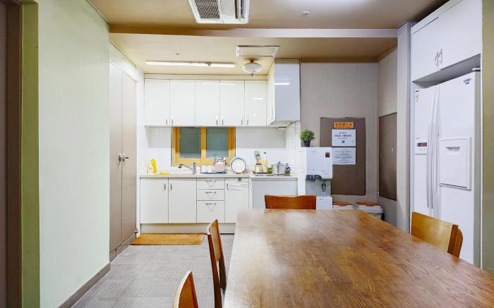 Young Residence Hotel Myeongdong