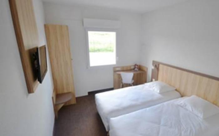 Brit Hotel Reims Croix Blandin