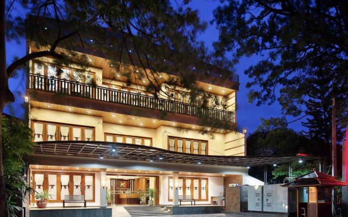 Kertanegara Premium Guest House