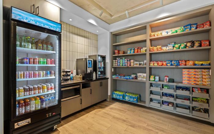 Hotel De Novo Springdale, Tapestry Collection by Hilton