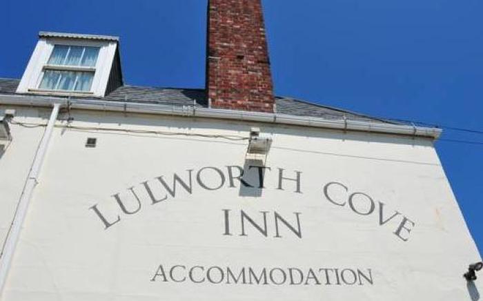 Lulworth Cove Inn