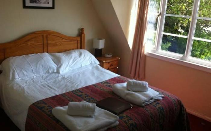 Lulworth Cove Inn