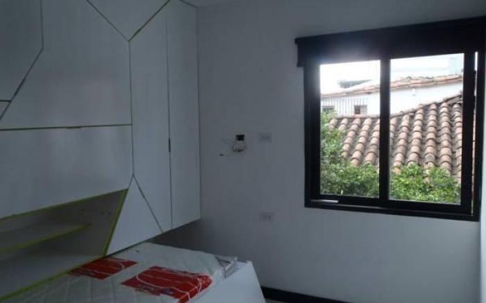 Ayenda 1224 Pixel House