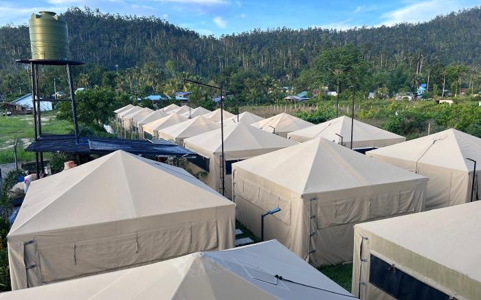 Camp Backpackers Port Barton