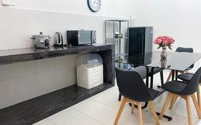 Sulong Inn | Private Pool Homestay in Kuantan