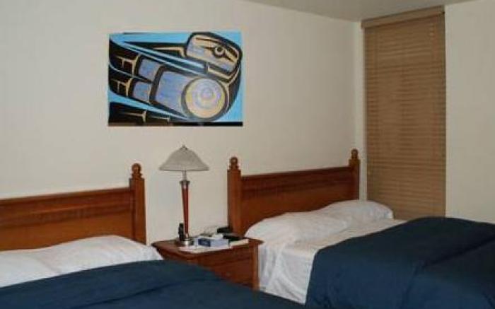 Skwachays Lodge