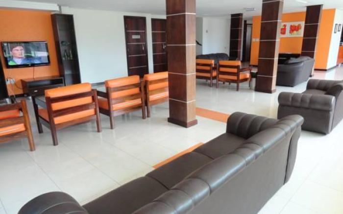 Thanharu Praia Hotel