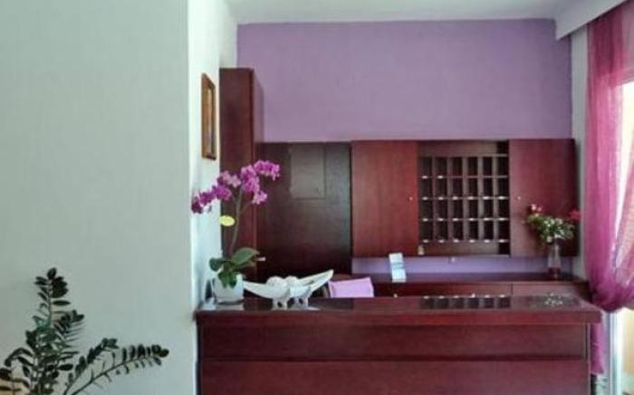 Zefyros Hotel