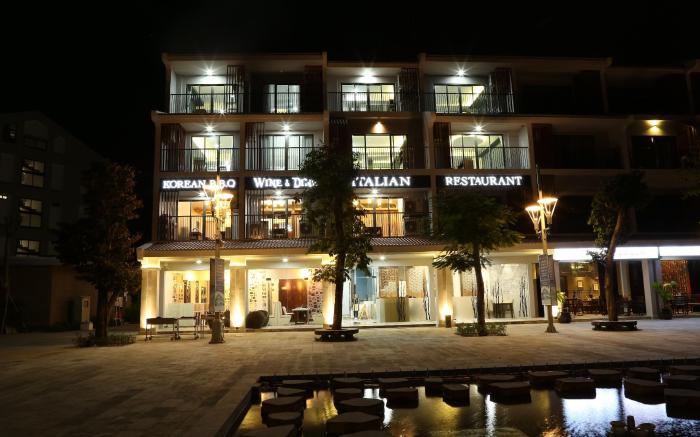 Mojo Boutique Hotel