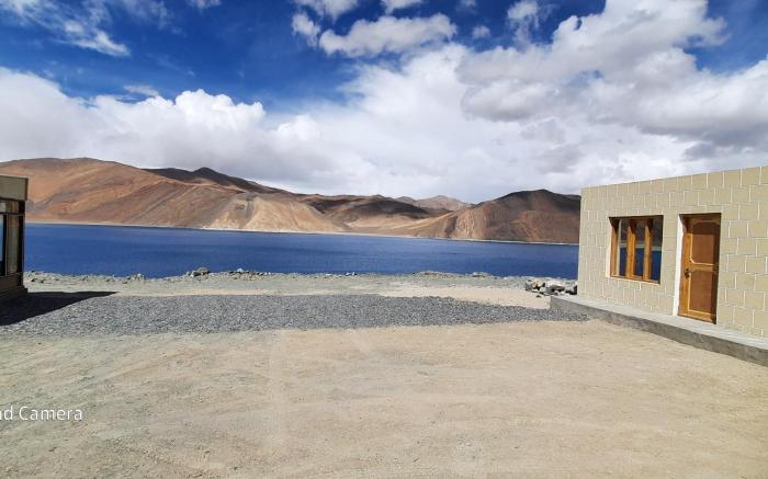 LakeTso House Pangong