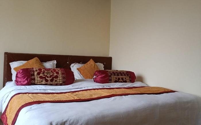 LakeTso House Pangong