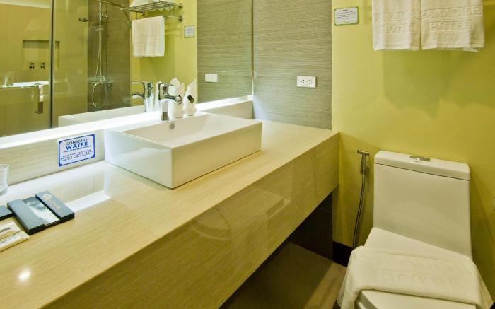 Aziza Paradise Hotel