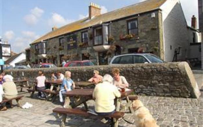 Harbour Inn