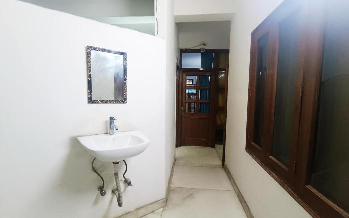 Hotel Pearl Residency Inn