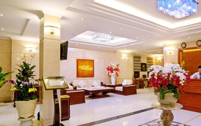 Iris Hotel Danang