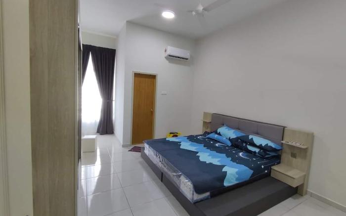 LOMPOI HOMESTAY (MUSLIM GUEST)