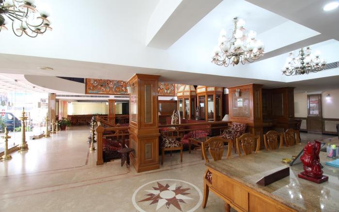 Mayura Residency