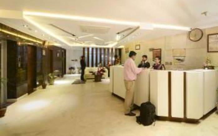 Hotel Maniram Palace