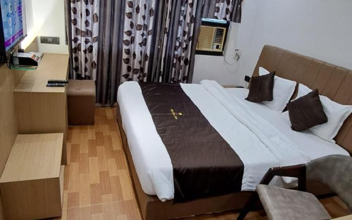 Hotel Dhruv Palace