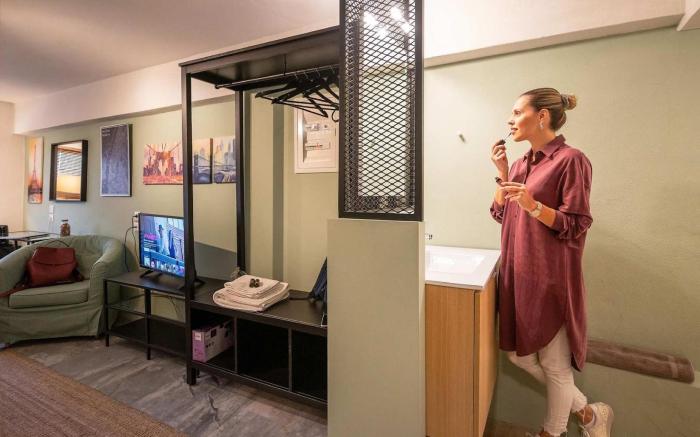 Pols Studio - Kalamata Mediterranean Suites