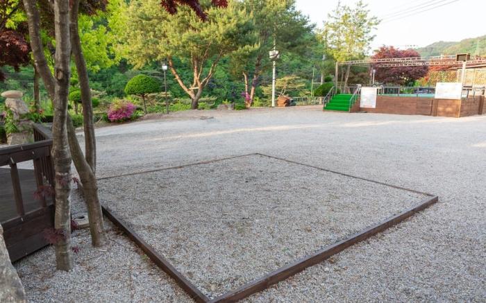 Inje Naerincheon Glamping