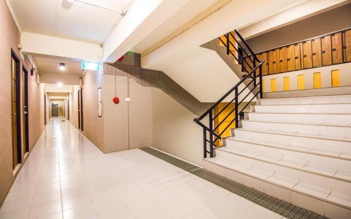 B2 Santitham (Wat Jed Yod) Boutique & Budget Hotel