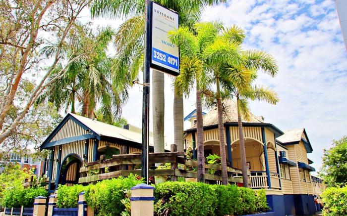 Brisbane Manor Hotel