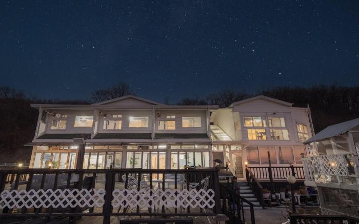 Ganghwado Pension Haemiru Spa Pension