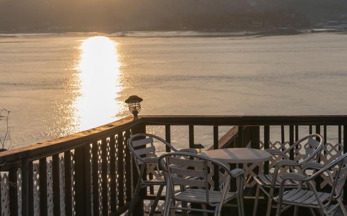 Ganghwado Pension Haemiru Spa Pension