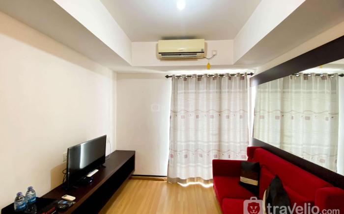 Elegant Spacious 1BR The Wave Kuningan By Travelio