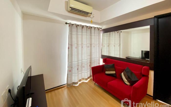 Elegant Spacious 1BR The Wave Kuningan By Travelio