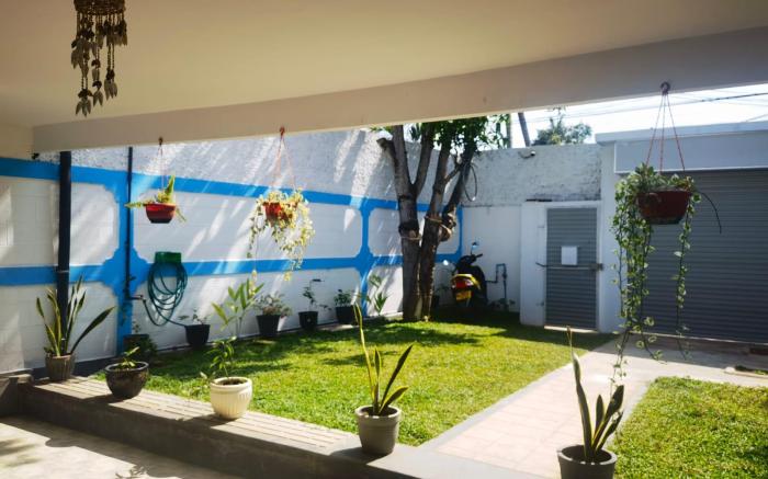 Sea Breeze Guest House 