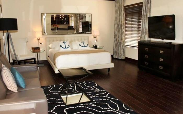 Lincoln Arms Suites