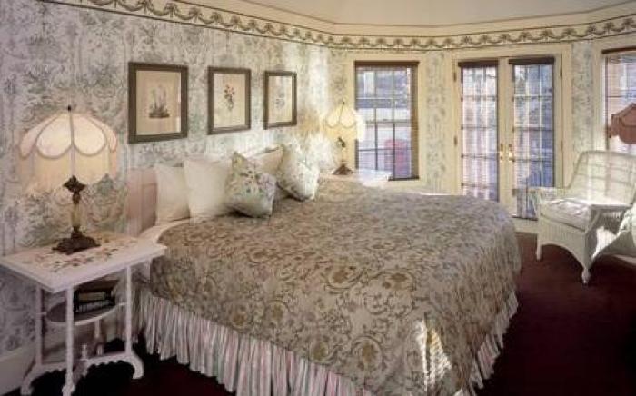 Brass Key Guesthouse Adults Only
