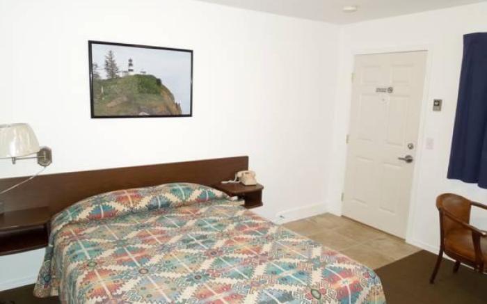 Col-Pacific Motel