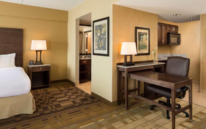 Homewood Suites by Hilton Coralville - Iowa River Landing