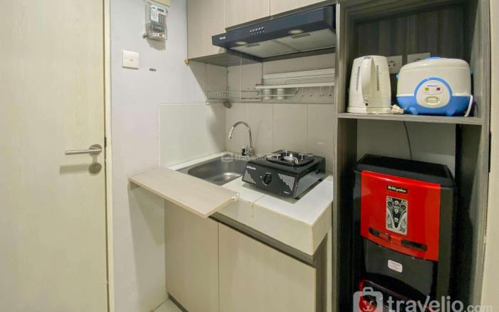 Comfort 1BR at Amartha View By Travelio