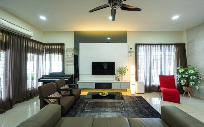 CloClo Villa - Truly Cuti-Cuti Melaka (24pax)