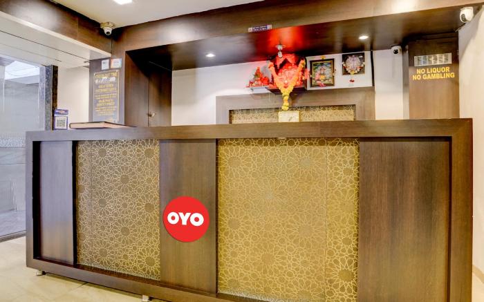 Hotel O Everest Lodging Vashi