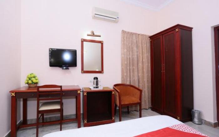 KARTHIKA RESIDENCY