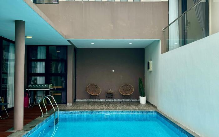 Monolog at Nagoya Valley (4BR Private Pool Villa)