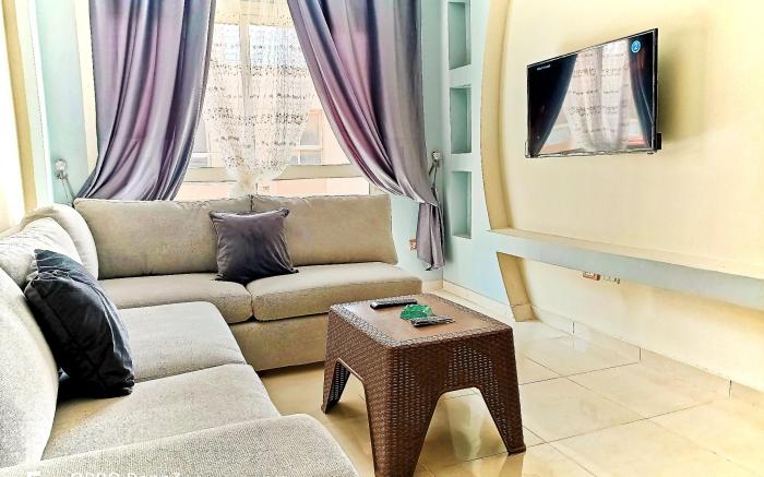 Wonderful Apartment in compound in October Gardens