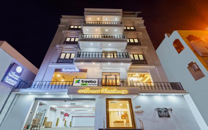 Treebo Aaravi Residency, 800 Mtrs From Promenade Beach