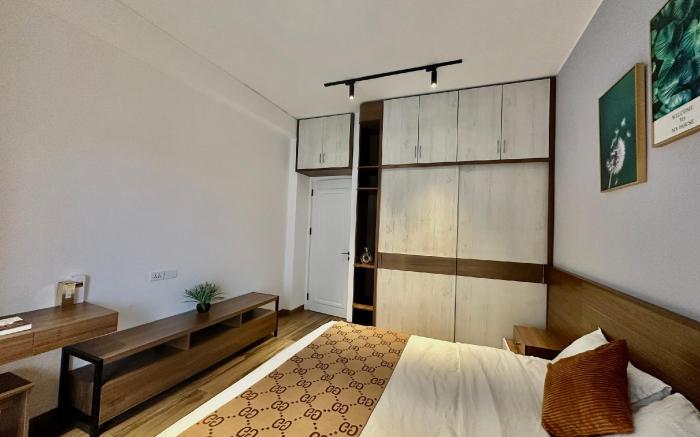 Luxe Paradise Residence 88 Tu Hoa