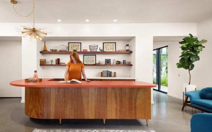 The Ruby Hotel & Bar